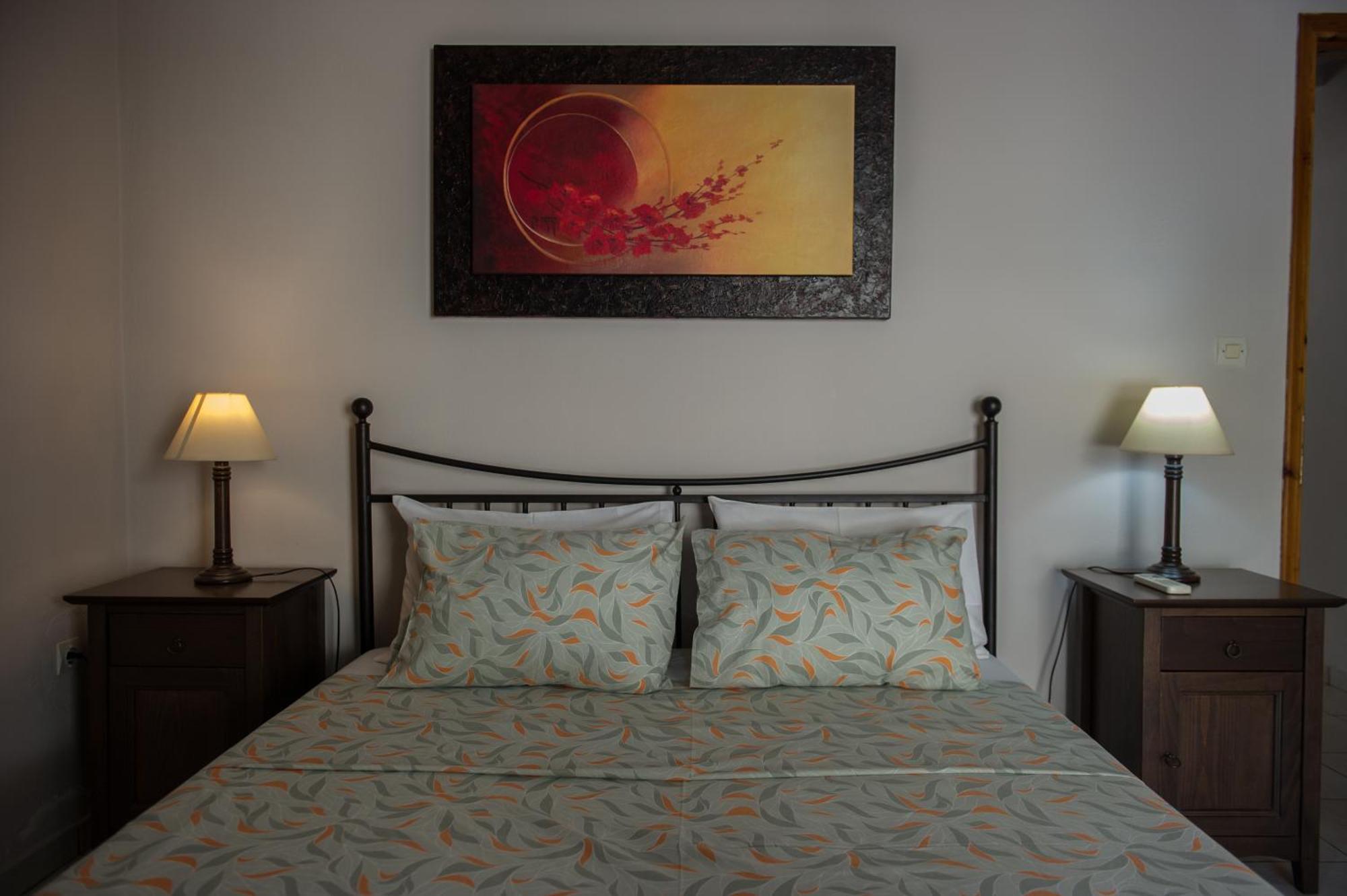 קלמאטה Kamari Blue Apartments מראה חיצוני תמונה